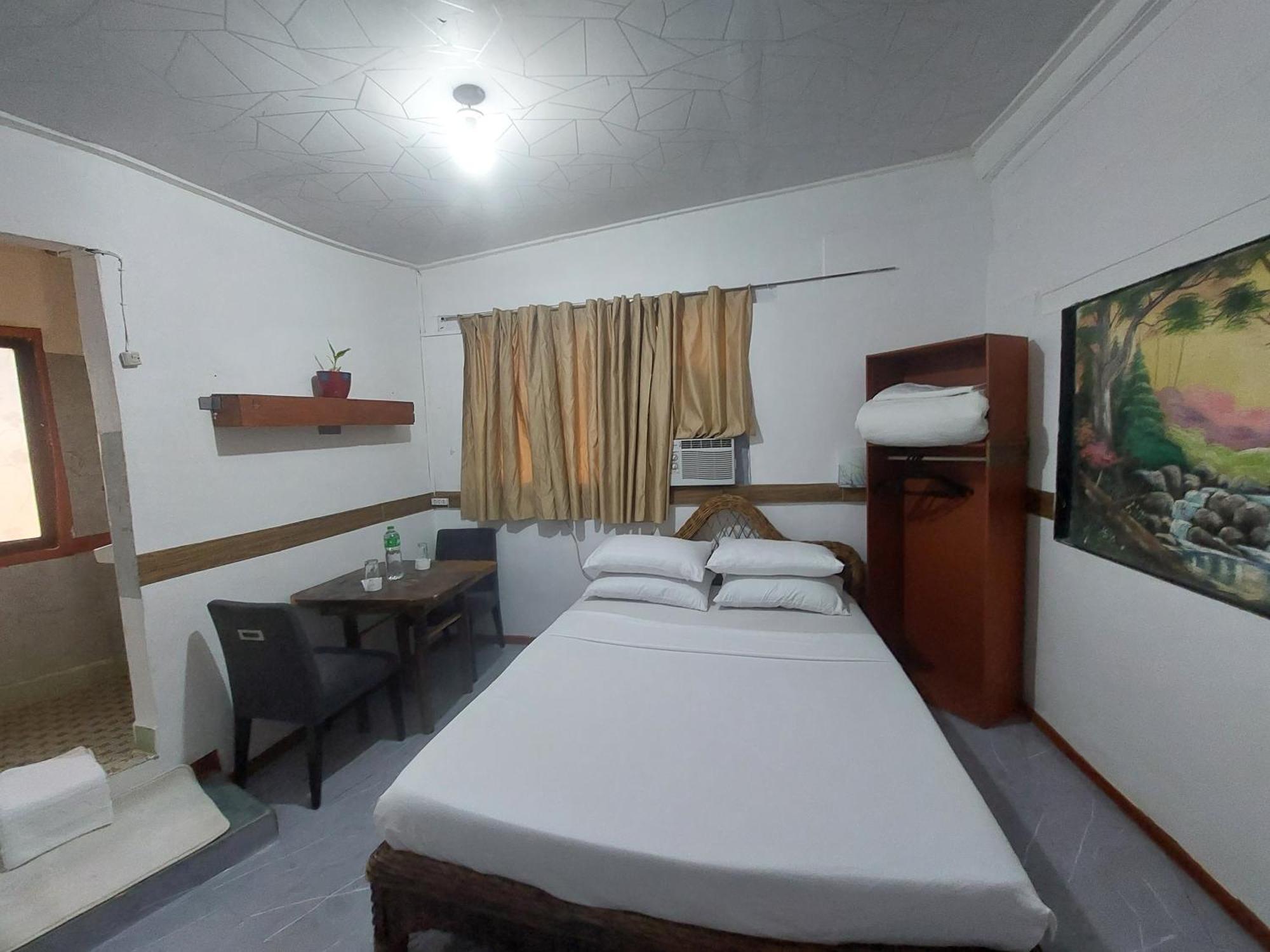 Larmar Bed And Breakfast Puerto Princesa Exterior photo