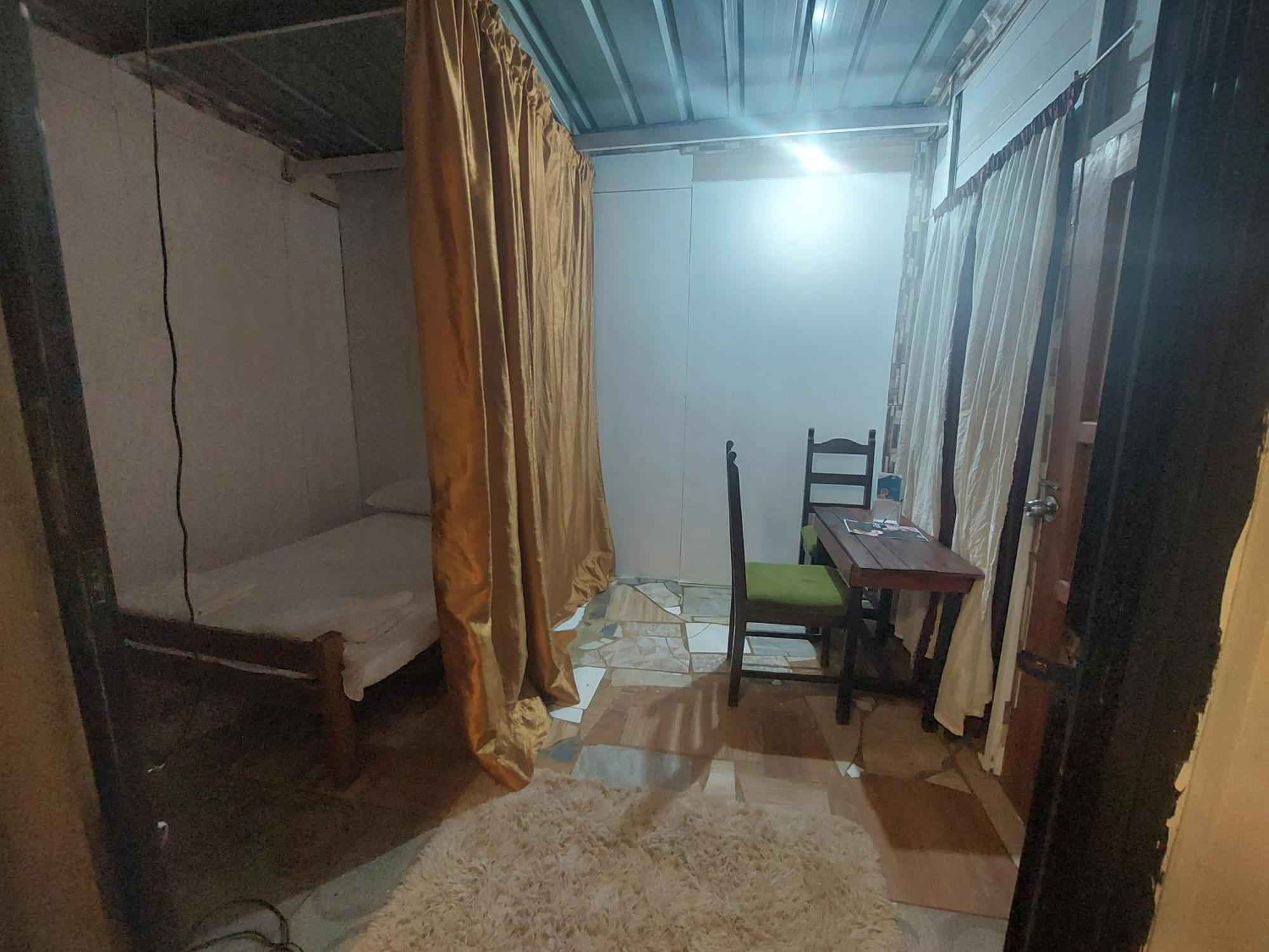 Larmar Bed And Breakfast Puerto Princesa Exterior photo